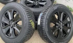 2022 FORD F150 Lariat Sports Black rims and Toyo Observe G3-ICE Winter tires