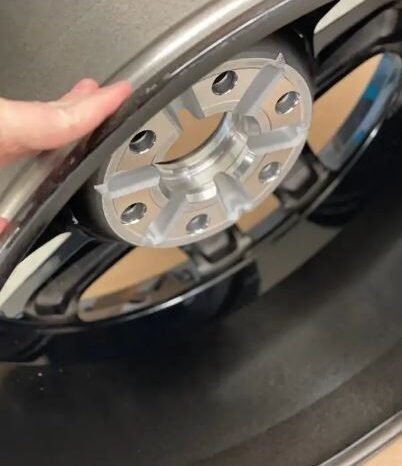 
								20” GM Accessory Wheels full									