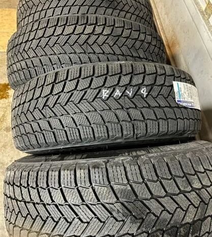 
								TOYOTA RAV 4 MICHELIN / STEELIES NEW WINTER full									