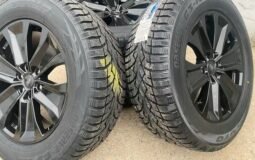 2022 FORD F150 Lariat Sports Black rims and Toyo Observe G3-ICE Winter tires