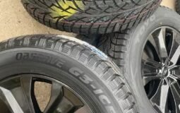 2022 FORD F150 Lariat Sports Black rims and Toyo Observe G3-ICE Winter tires