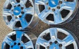 8 Bolt Chevy Silverado 2500 Wheels