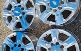 8 Bolt Chevy Silverado 2500 Wheels