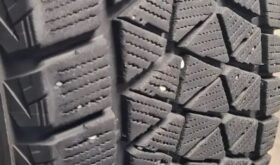 225 70 16, Bridgestone winter tires, 80% tread remaining