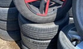 KELLY EDGE A/S 215/60 R17