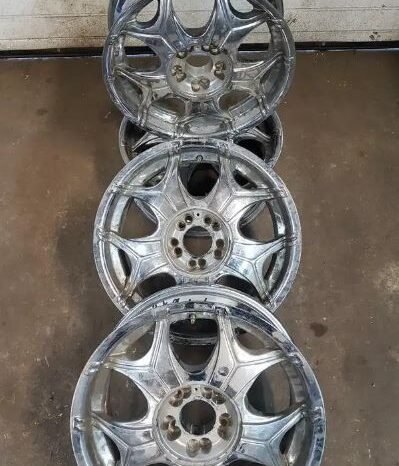 
								18′ CHROME ALUMINUM Rims DOUBLE BOLT PATTERN full									