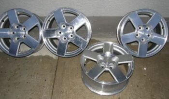 
										16″ chev/GM aluminum mag rims full									
