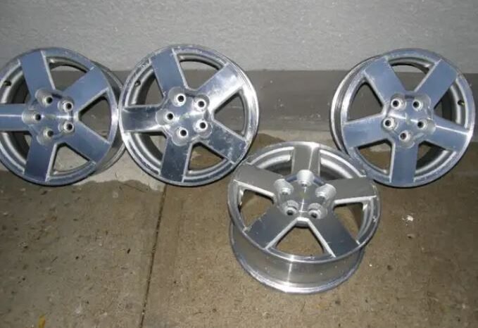 
								16″ chev/GM aluminum mag rims full									