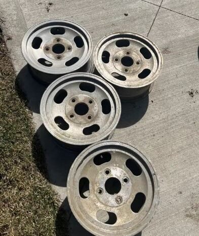 
								13”x5” 4×114.3 Datsun Toyota slot mags full									