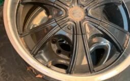 Universal Rima 17″