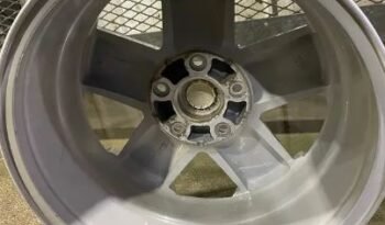 
										18” Wrangler Rim w/TPMS full									