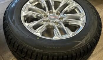 
										New 2023 GMC rims Toyo OBSERVE G3-ICE winter Package full									