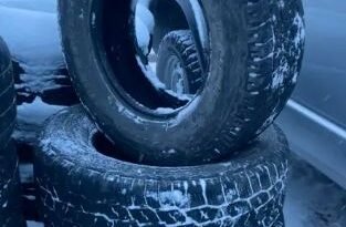 
										COOPER DISCOVERER A/T WINTER LT265/70 R17 (Set of 4) full									