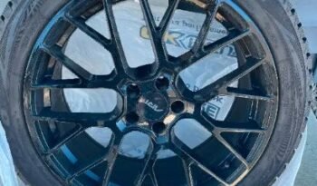 
										255/45R20 Winter tires full									