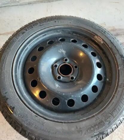 
								Michelin X ice with rims full									