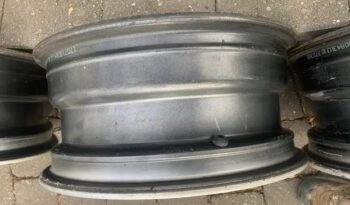 
										17” Winter Steel Rims full									
