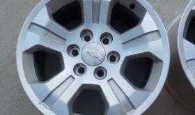2019 Chevy 1500 alum. OEM 18″x 6 bolt x 5 spoke rims