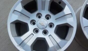 
										2019 Chevy 1500 alum. OEM 18″x 6 bolt x 5 spoke rims full									