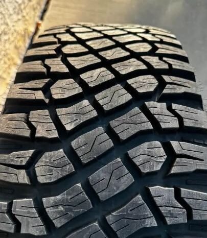 
								2023 Ford Bronco Goodyear Territory – LT315/70R17 take off tires full									