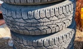Four Nokian Rotiva 245/70R17 tires and rims