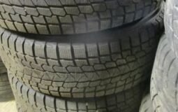 215/55/R17 Yokohama Fairly New Winter Tires