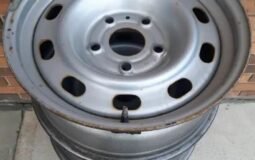 Set of four 17in. X7J – 5X139.7mm (5.5in) steel rims