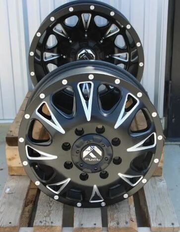 
								17×6.5 Fuel Throttle D513 Matte Black And Milled Dually Wheels full									