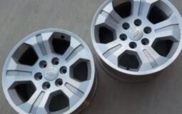 2019 Chevy 1500 alum. OEM 18″x 6 bolt x 5 spoke rims
