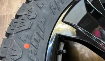 
										275/55/20 All weather tires on rims Ford F-150 full									