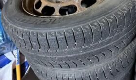 Michelin X-ice Latitude for 06-12 Toyota RAV4 225/65 R17