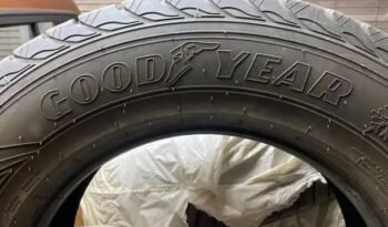
										18” Good Year Snow Tires full									