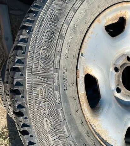 
								Four Nokian Rotiva 245/70R17 tires and rims full									