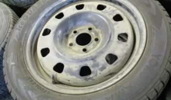 
										215/55/R17 Yokohama Fairly New Winter Tires full									