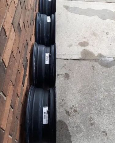 
								Set of four Envy 5X108mm (4.25in.) full									