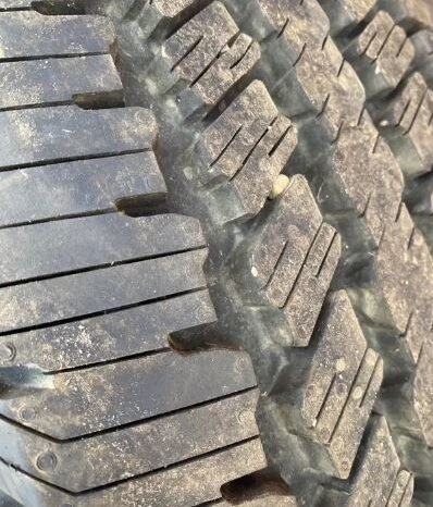 
								Continental Conti trac LT 275-65-18 full									