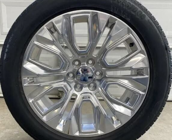 2019-2024 GMC Sierra Yukon Chevy Denali OEM rims and tires