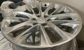 Escalade 2016 OEM rims