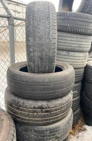 
								Bridgestone Dueler H/L P275/55 R20 full									