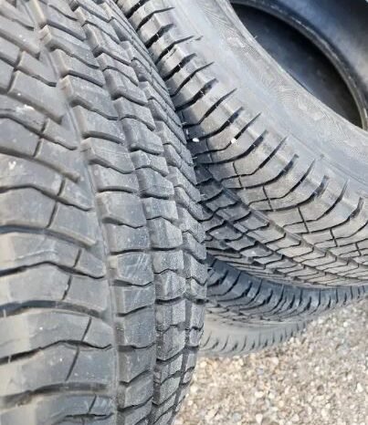 
								Michelin LTX AT2 light truck tires. 275/70 R18. full									