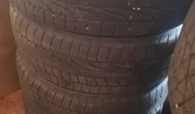 4 Goodyear 215/60r17