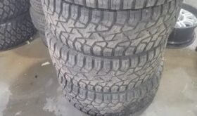 37/13.5r20 tires