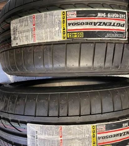 
								BRAND NEW – BridgeStone Potenza RE050A – 245/40R19 94W (2tires) full									