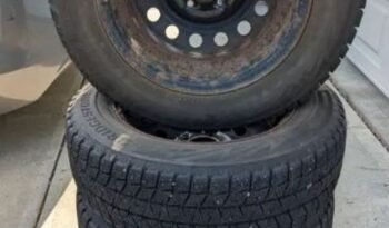 
										Bridgestone Blizzak WS80 Winter Tires and Steel Wheels 195/65R15 full									