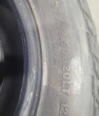 
								37/13.5r20 tires full									