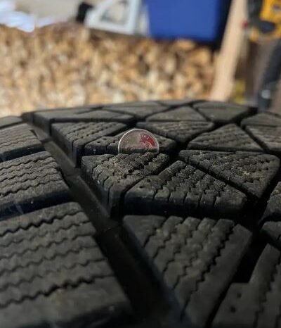 
								Bridgestone Blizzaks (set of 4 , no rims) full									