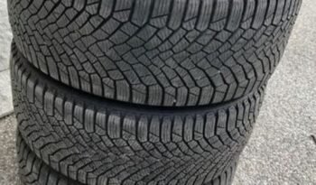 
										275/40/22 Continental Ice Contact Winters full									